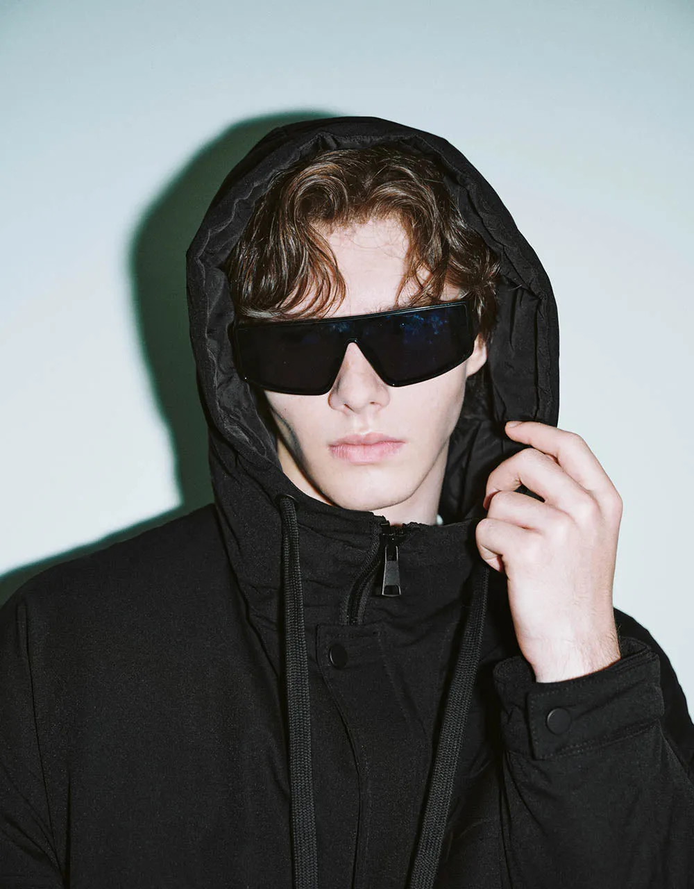 Zipper Front Hooded Down Jacket sold by Urban Revivo product image thumbnail 5