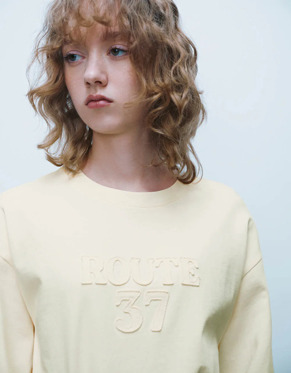 Crew Neck Loose T-Shirt sold by Urban Revivo product image thumbnail 4