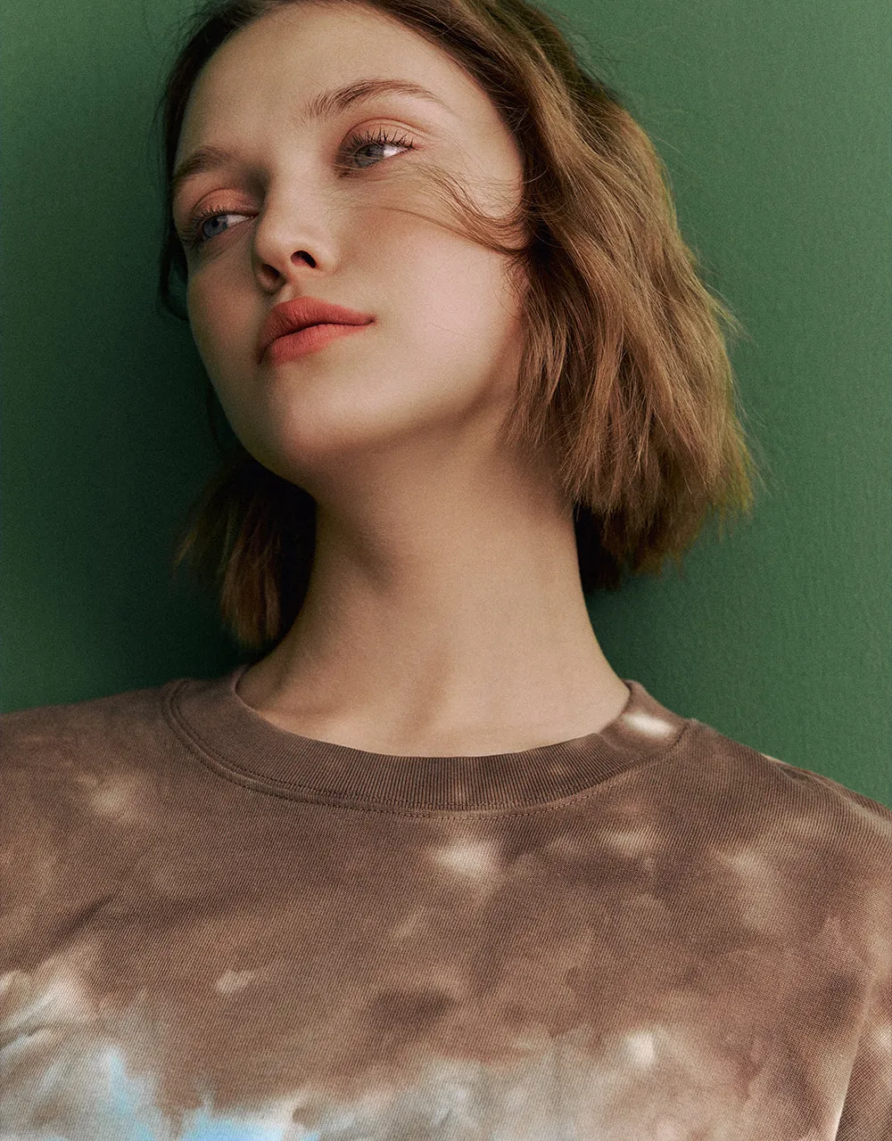 Tie Dye Crew Neck Loose T-Shirt sold by Urban Revivo product image thumbnail 4