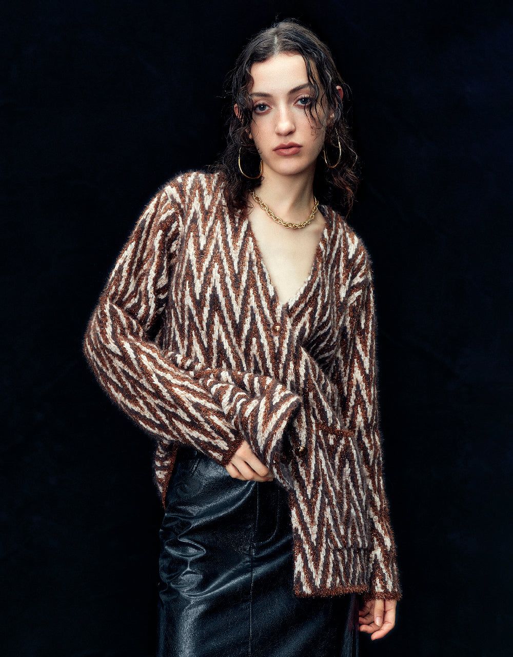 Wave Pattern V-Neck Knitted Cardigan sold by Urban Revivo