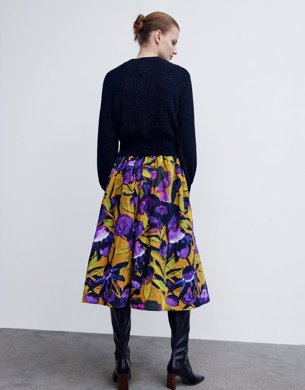 Flower Printed A-Line Skirt sold by Urban Revivo product image thumbnail 5