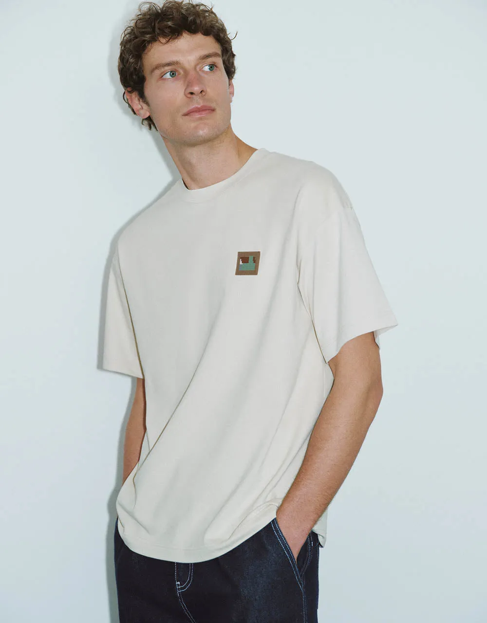 Crew Neck Loose T-Shirt sold by Urban Revivo product image thumbnail 3