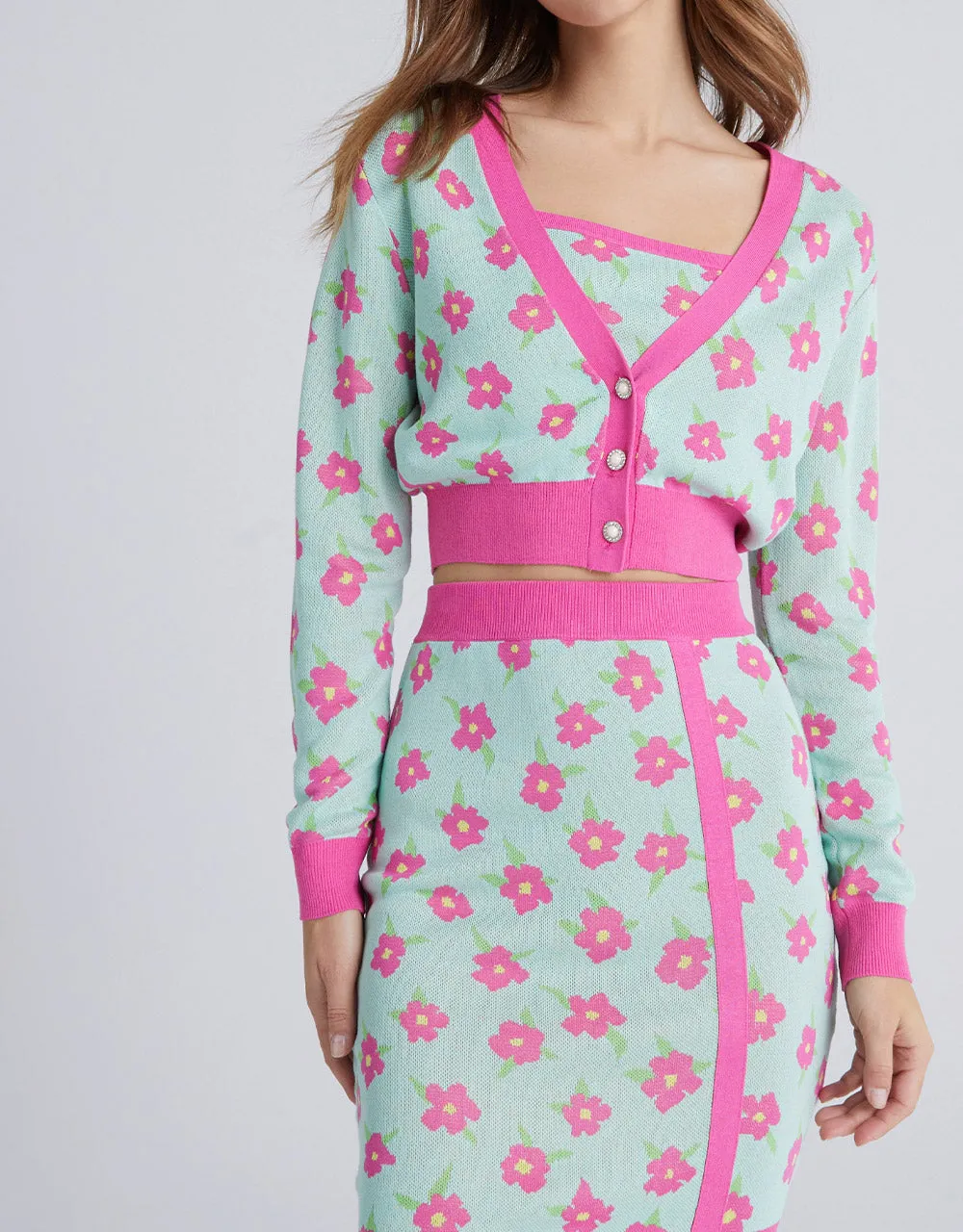 Floral Jacquard Contrast Trim Cardigan sold by Urban Revivo product image thumbnail 2