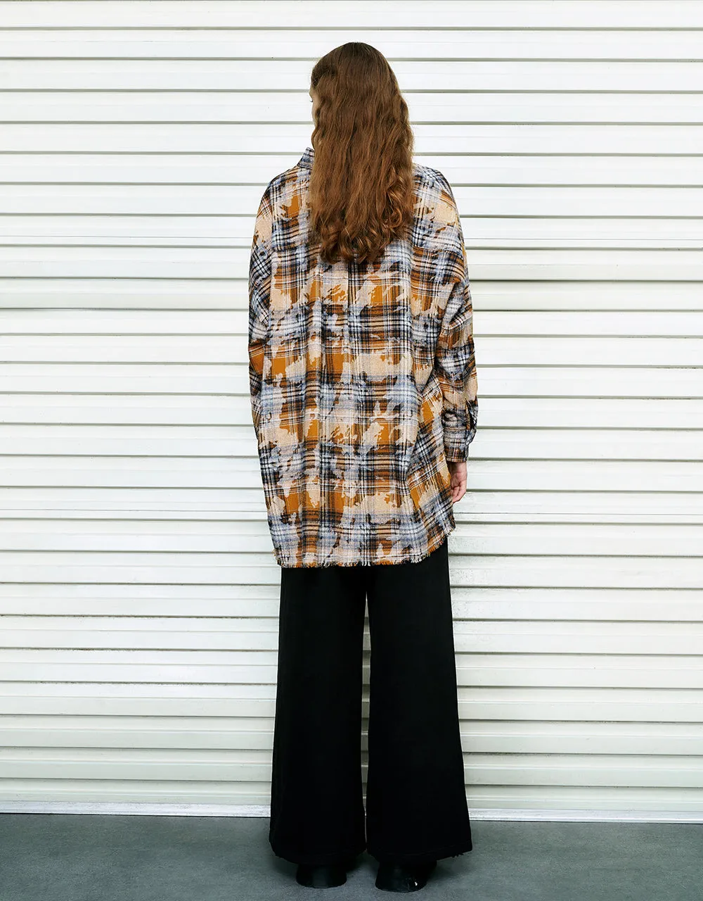 Printed Plaid Button Up Straight Shirt sold by Urban Revivo product image thumbnail 4