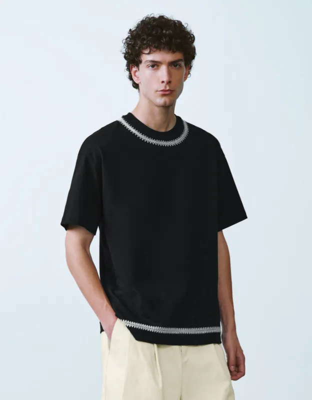 Crew Neck Straight T-Shirt sold by Urban Revivo