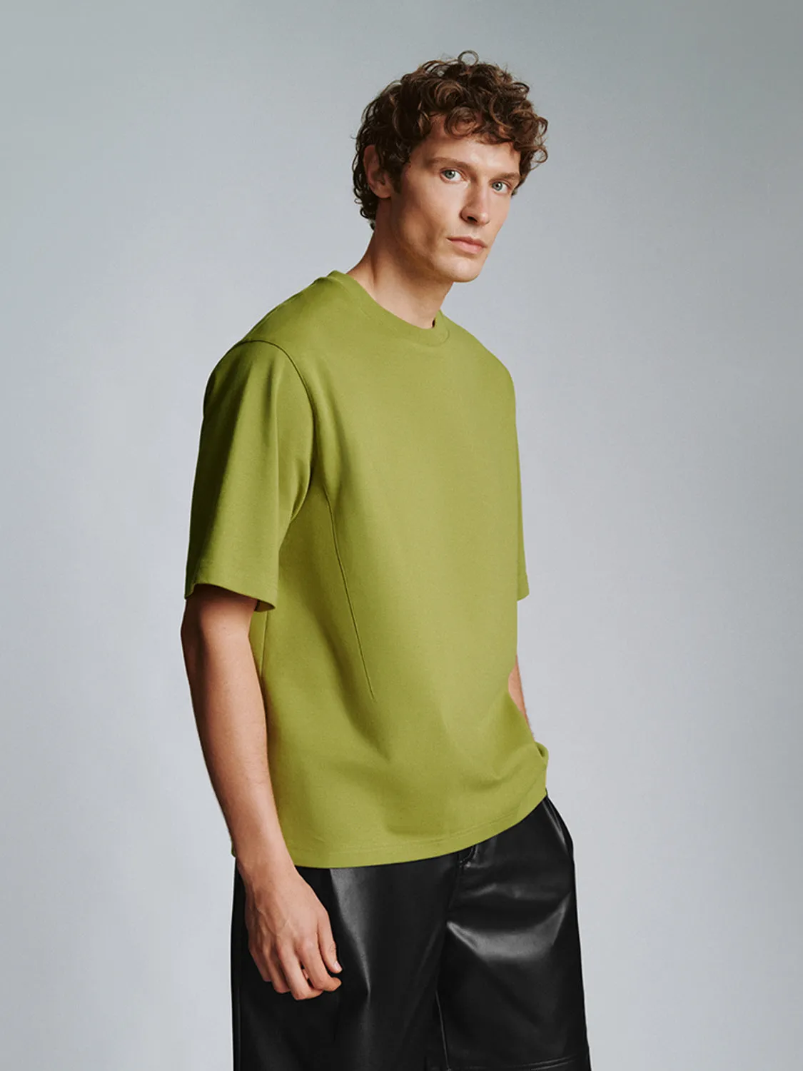 Crew Neck Loose T-Shirt sold by Urban Revivo product image thumbnail 4