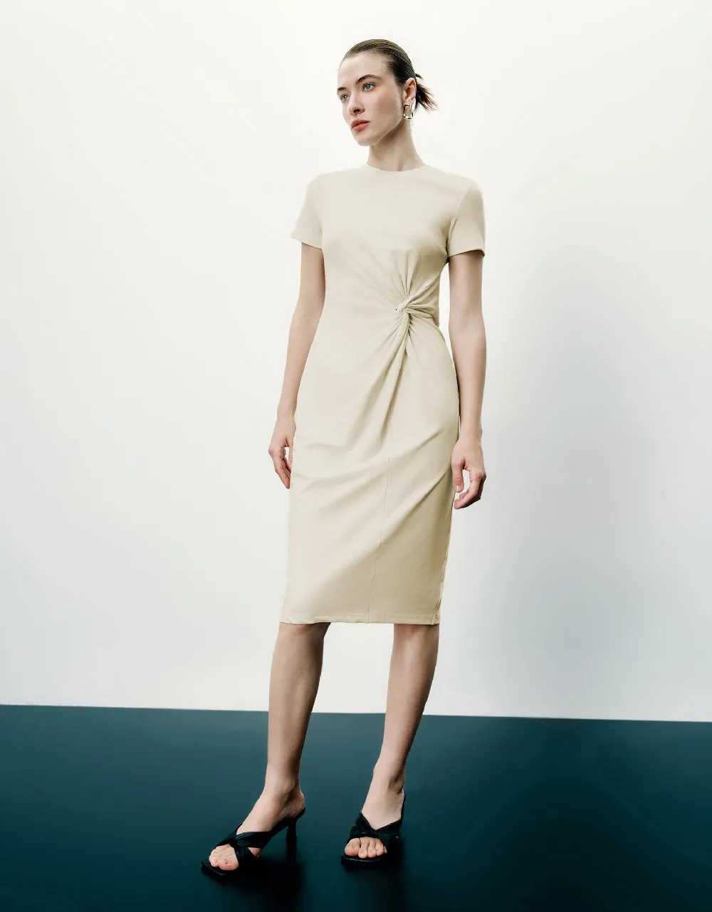 Twist Side Crew Neck Straight Dress sold by Urban Revivo