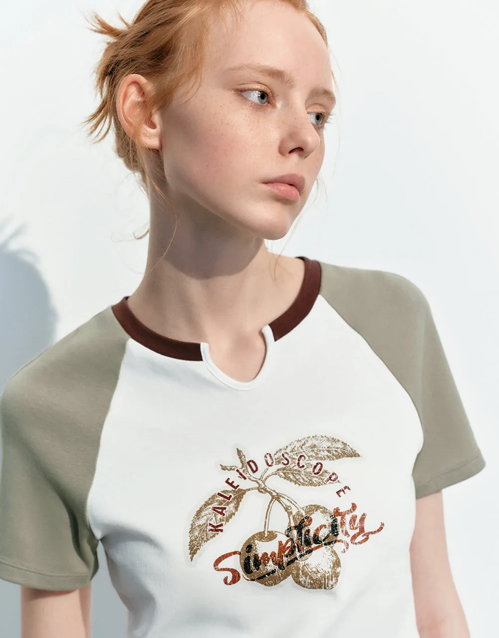 Printed Raglan Sleeve Skinny T-Shirt sold by Urban Revivo product image thumbnail 4