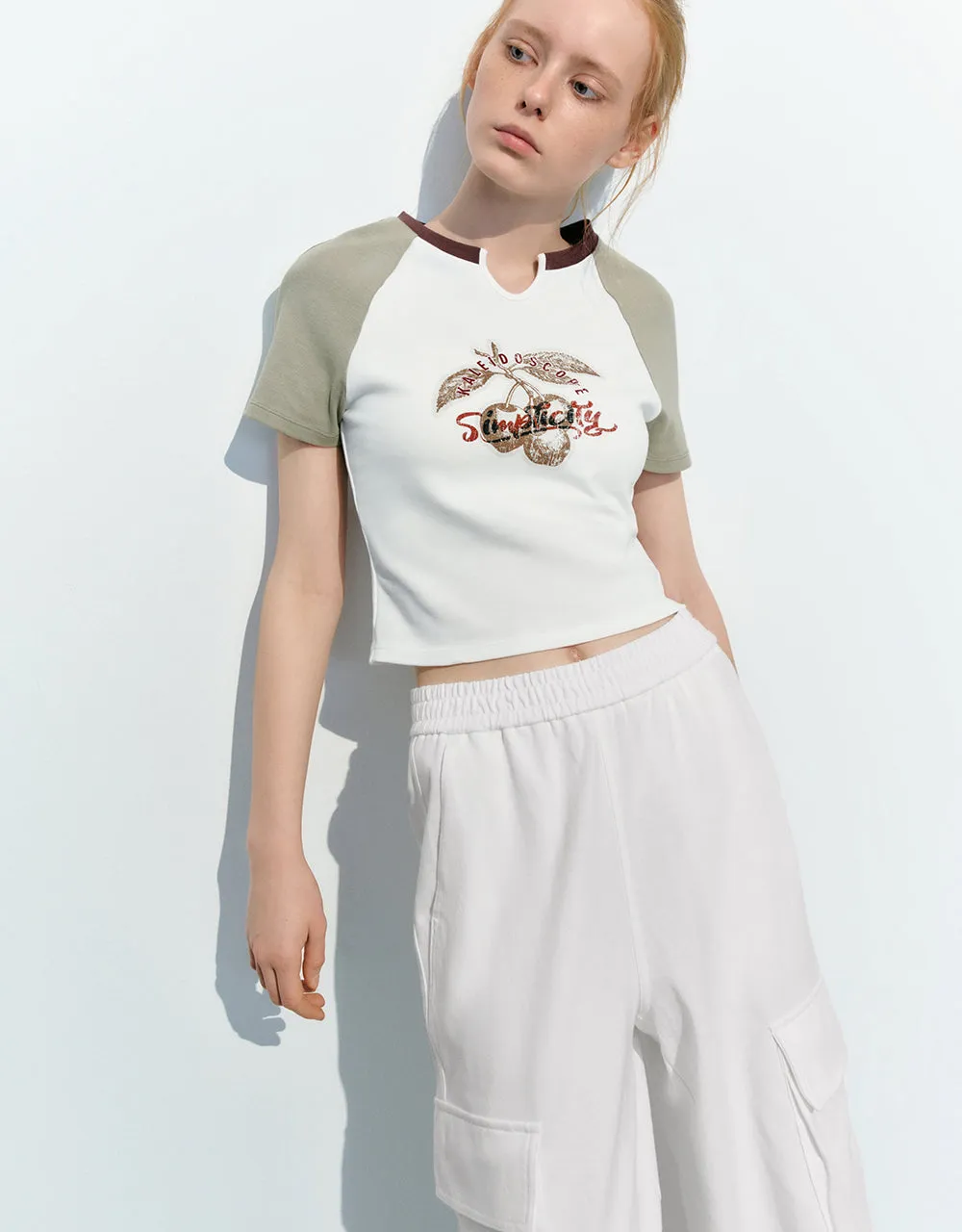 Printed Raglan Sleeve Skinny T-Shirt sold by Urban Revivo product image thumbnail 3