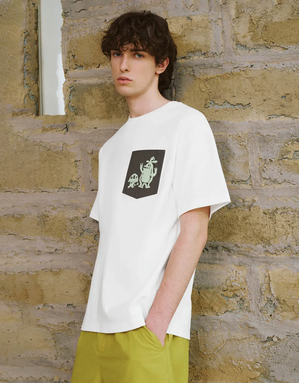 Printed Crew Neck Straight T-Shirt sold by Urban Revivo product image thumbnail 2