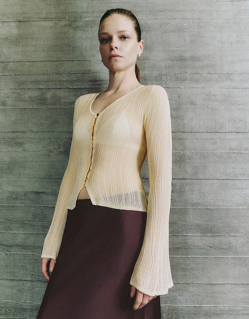 V-Neck Skinny Knitted Cardigan sold by Urban Revivo product image thumbnail 3