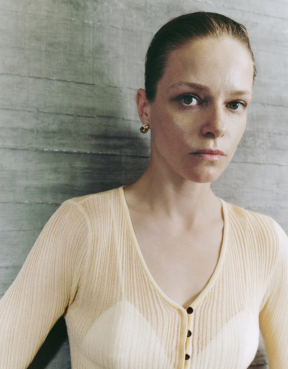 V-Neck Skinny Knitted Cardigan sold by Urban Revivo product image thumbnail 4