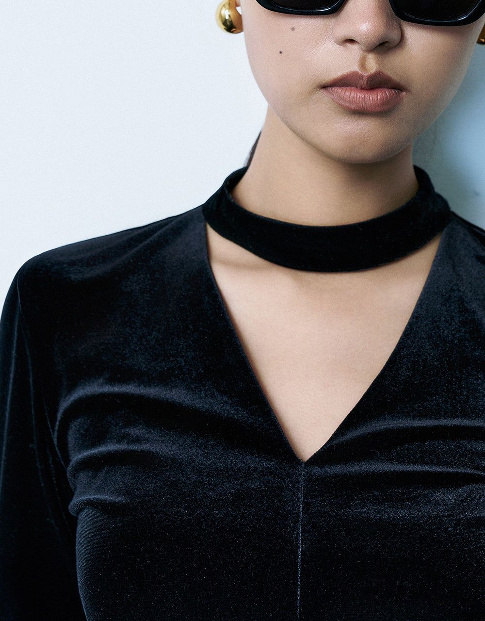 Keyhole Neck Knitted Skinny T-Shirt sold by Urban Revivo product image thumbnail 5