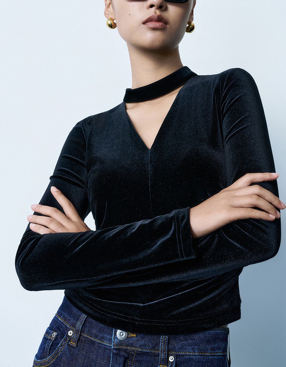 Keyhole Neck Knitted Skinny T-Shirt sold by Urban Revivo product image thumbnail 3