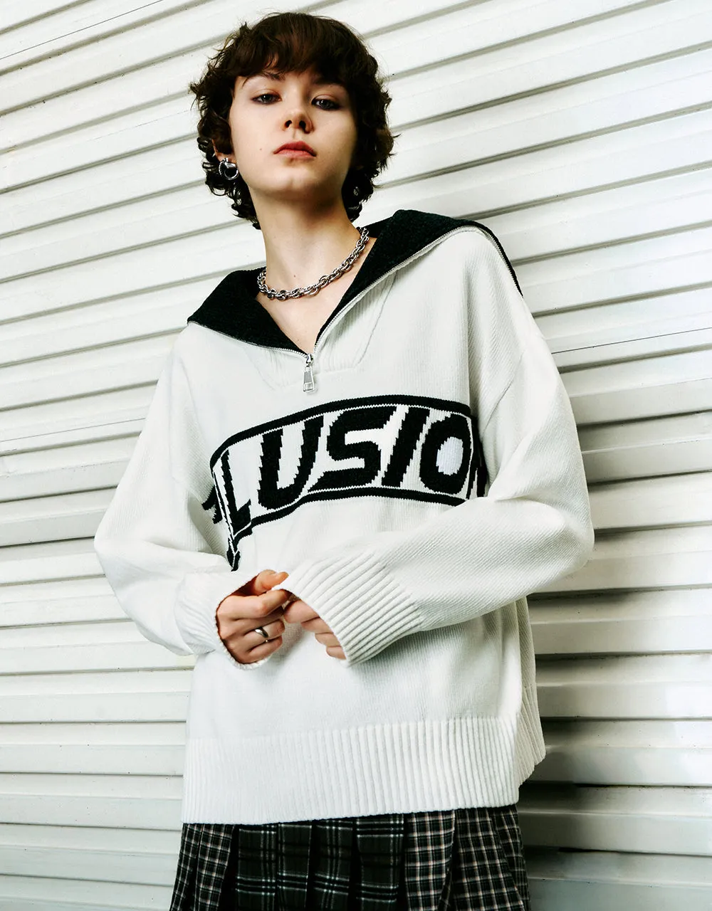 Zip Half Placket Knitted T-Shirt sold by Urban Revivo product image thumbnail 3