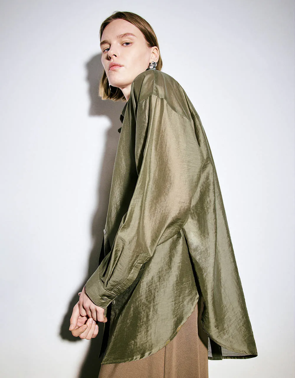 Button Up Loose Shirt sold by Urban Revivo product image thumbnail 4