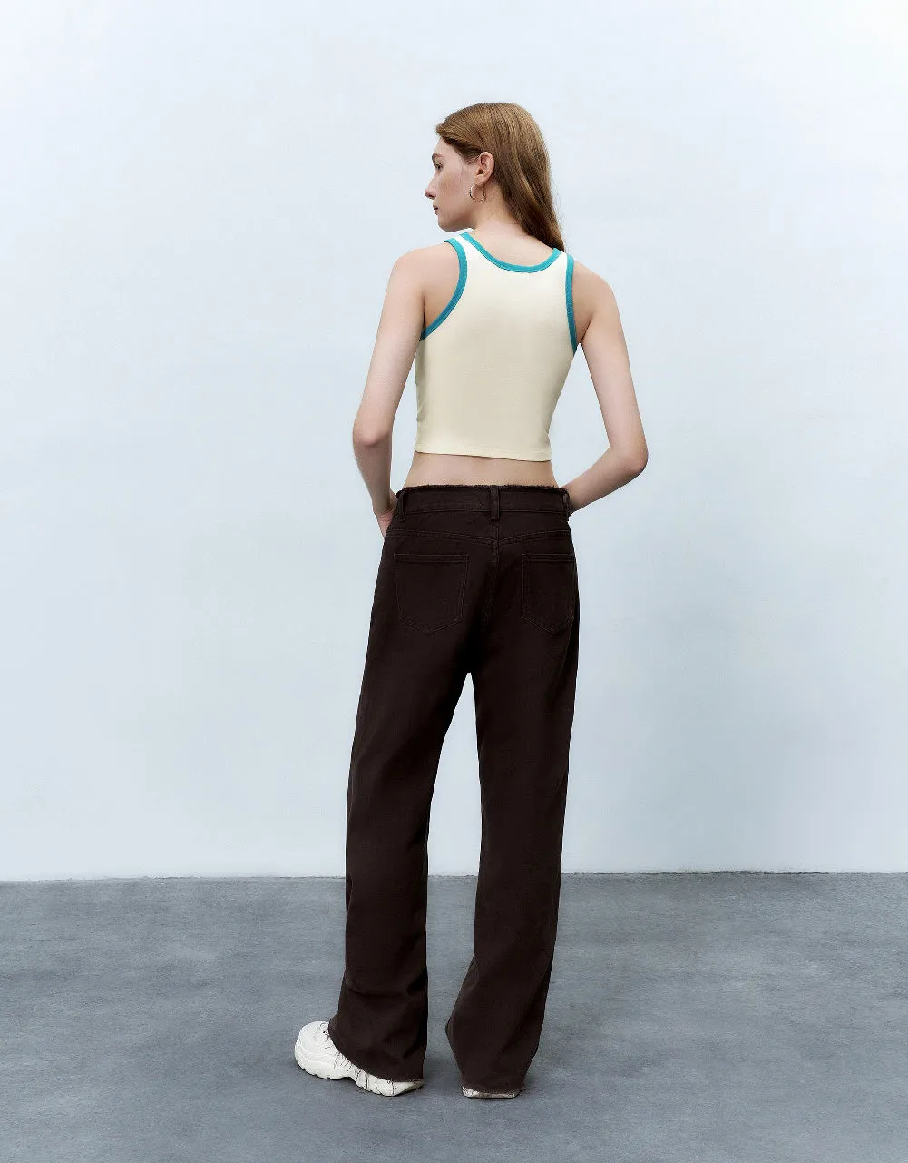 Printed Crew Neck Tank Top sold by Urban Revivo product image thumbnail 4