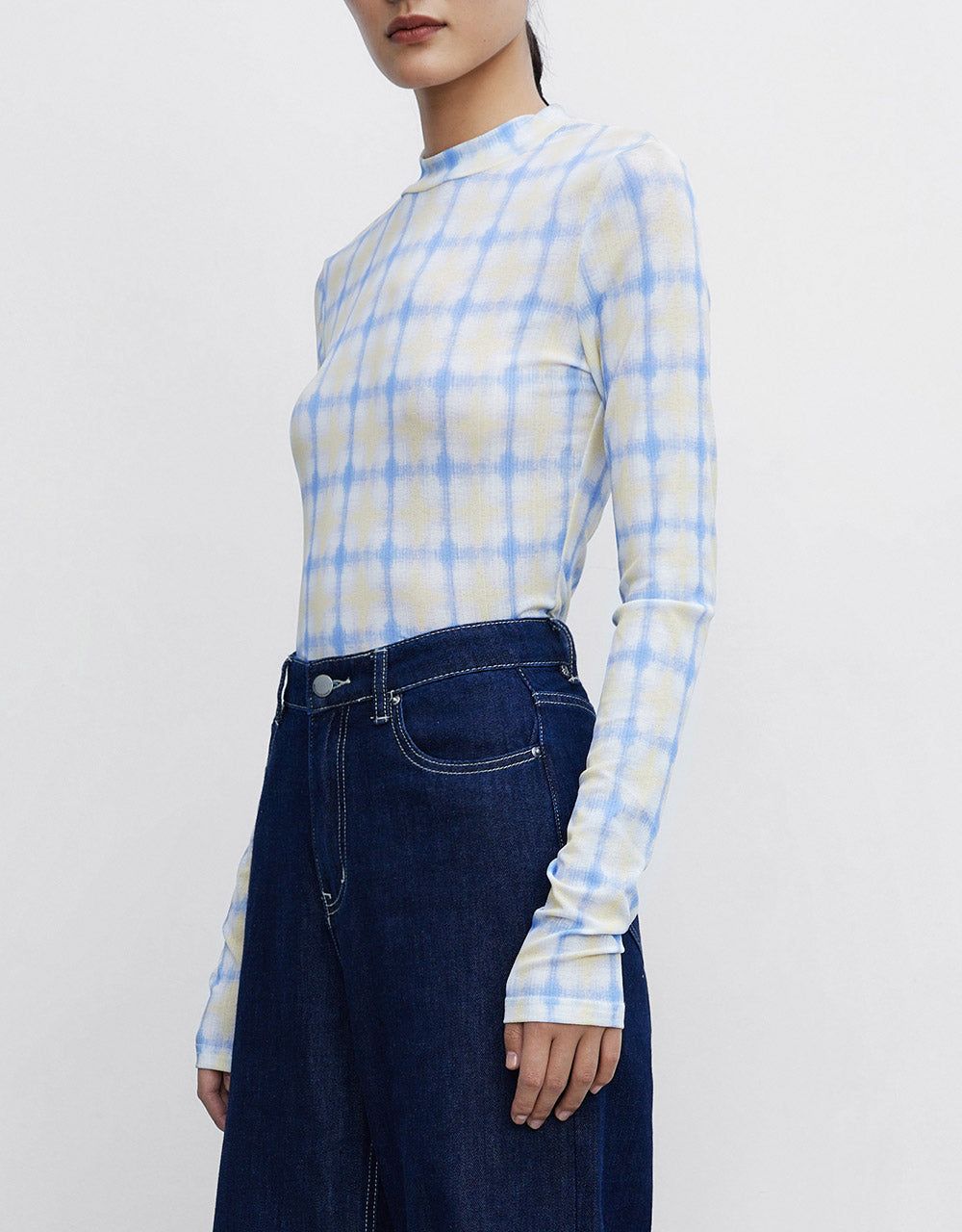 Plaid Knited T-Shirt sold by Urban Revivo product image thumbnail 5