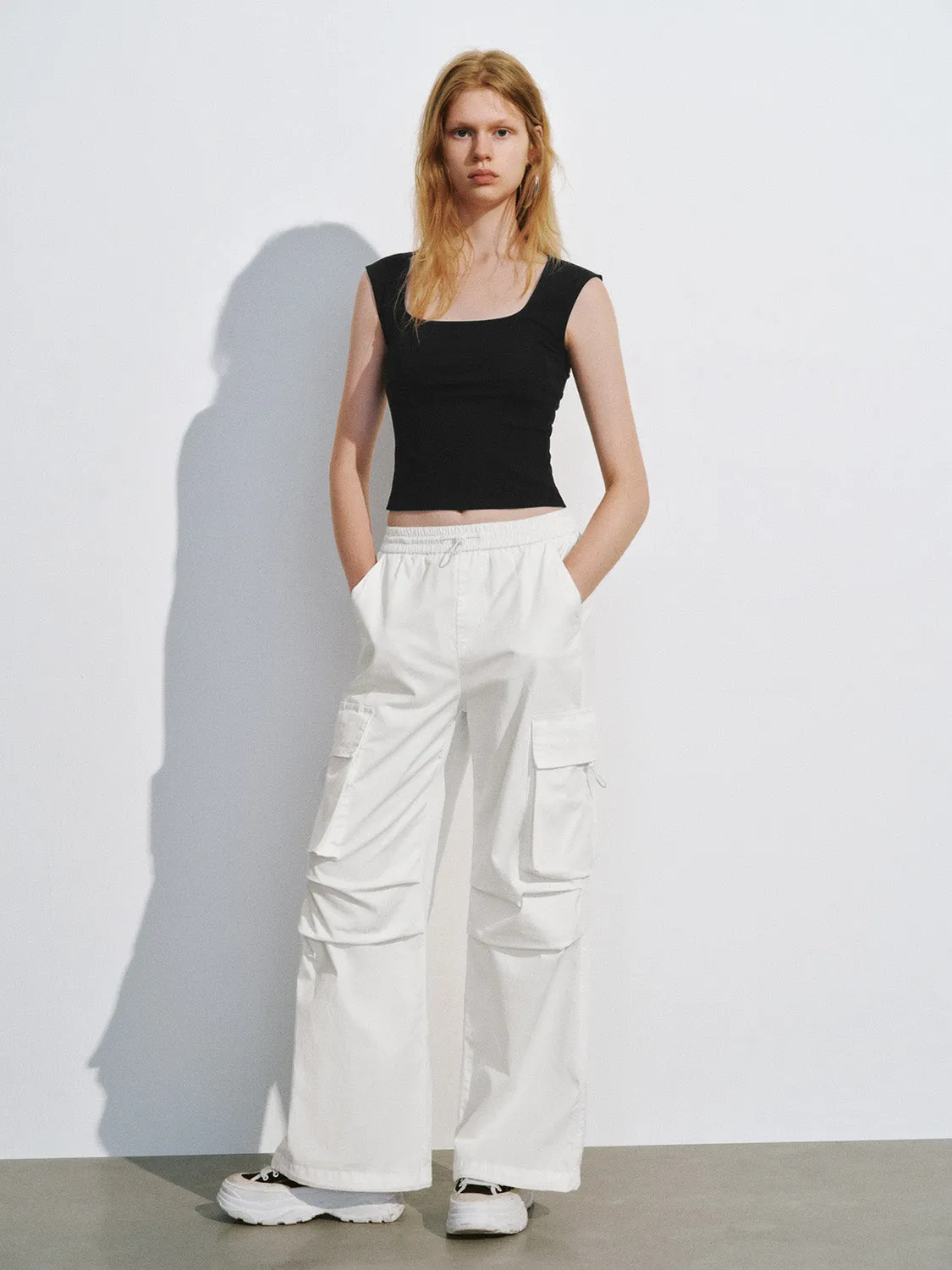 Drawstring Waist Loose Jeans sold by Urban Revivo product image thumbnail 5