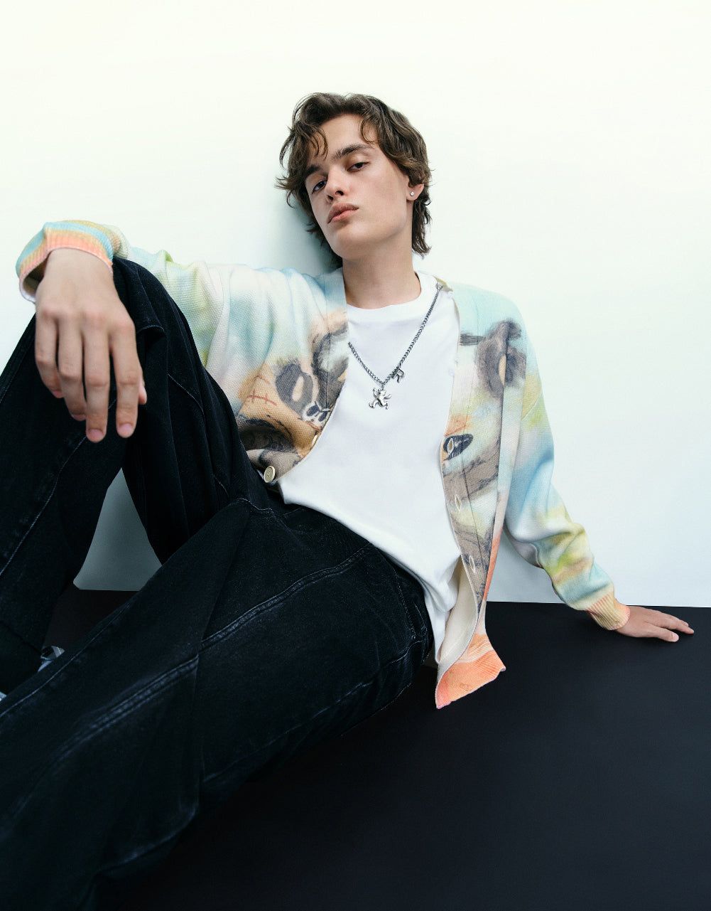 Cartoon Printed Knitted Cardigan sold by Urban Revivo product image thumbnail 3