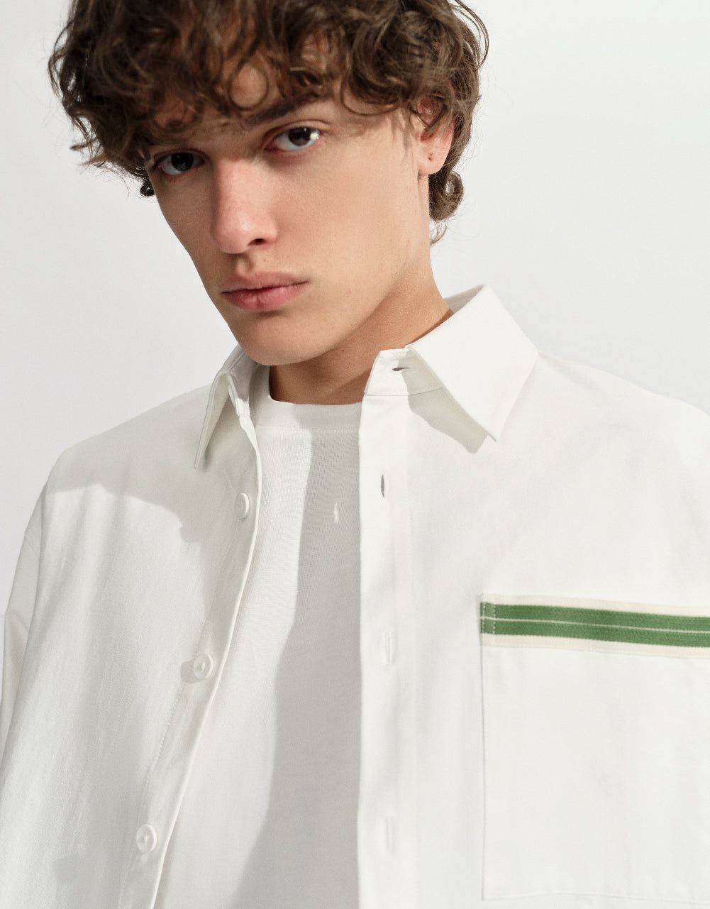 Pocket Detail Loose Shirt sold by Urban Revivo product image thumbnail 5