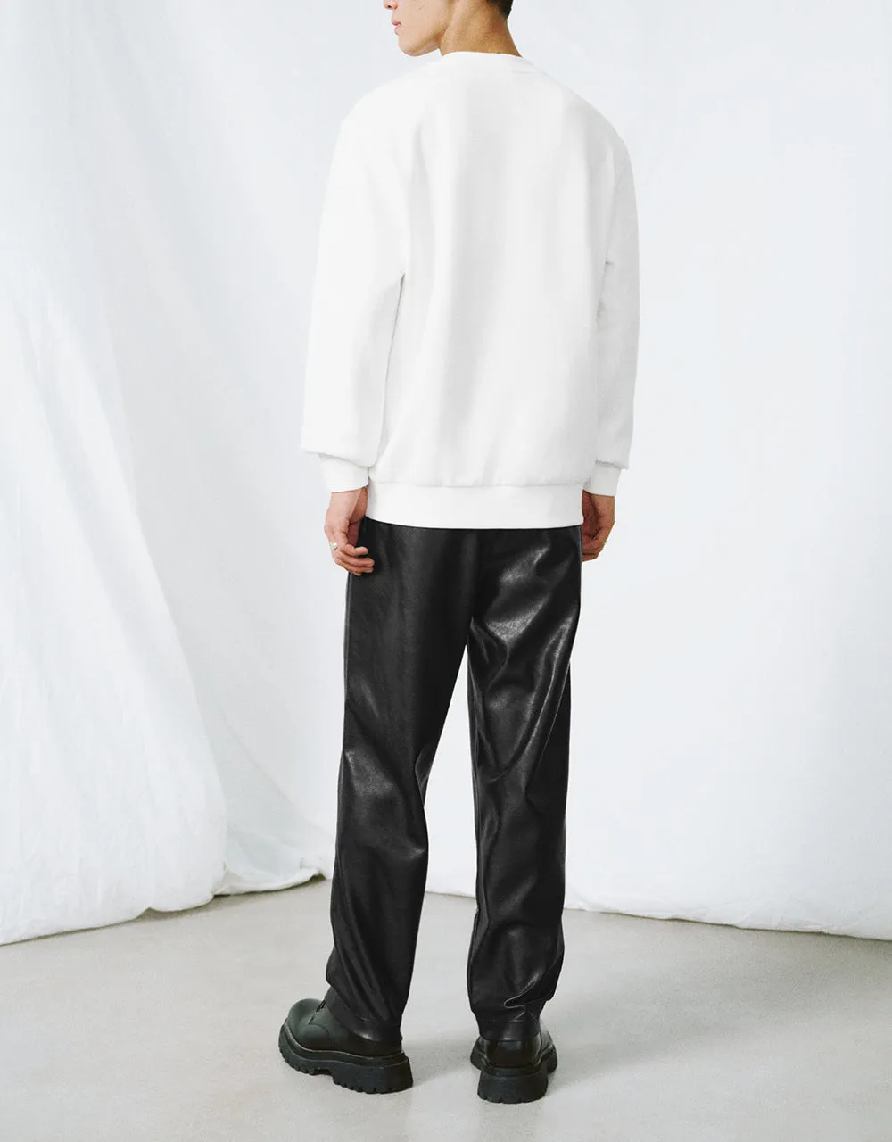 Crew Neck Straight Sweatshirt sold by Urban Revivo product image thumbnail 3