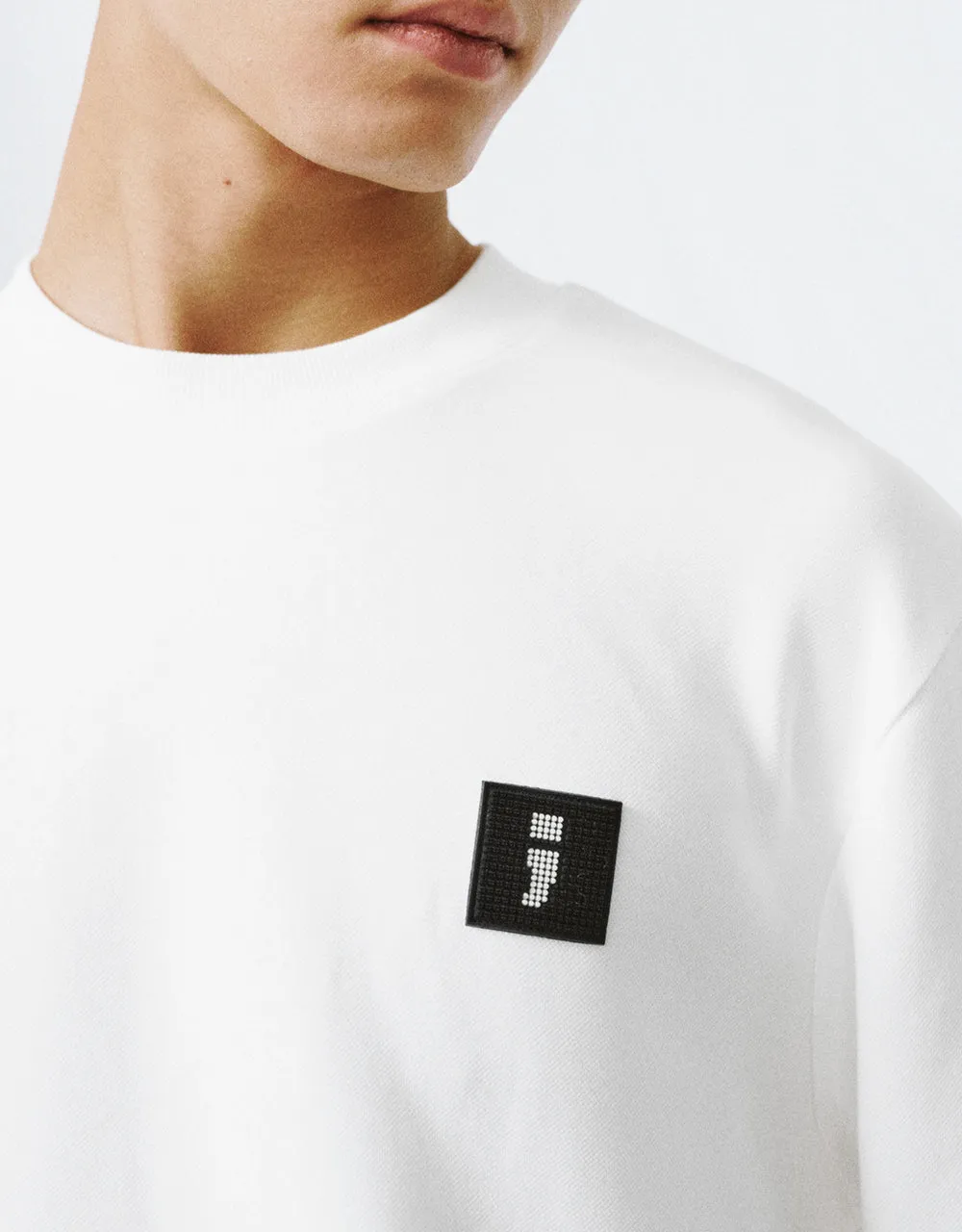 Crew Neck Straight Sweatshirt sold by Urban Revivo product image thumbnail 4