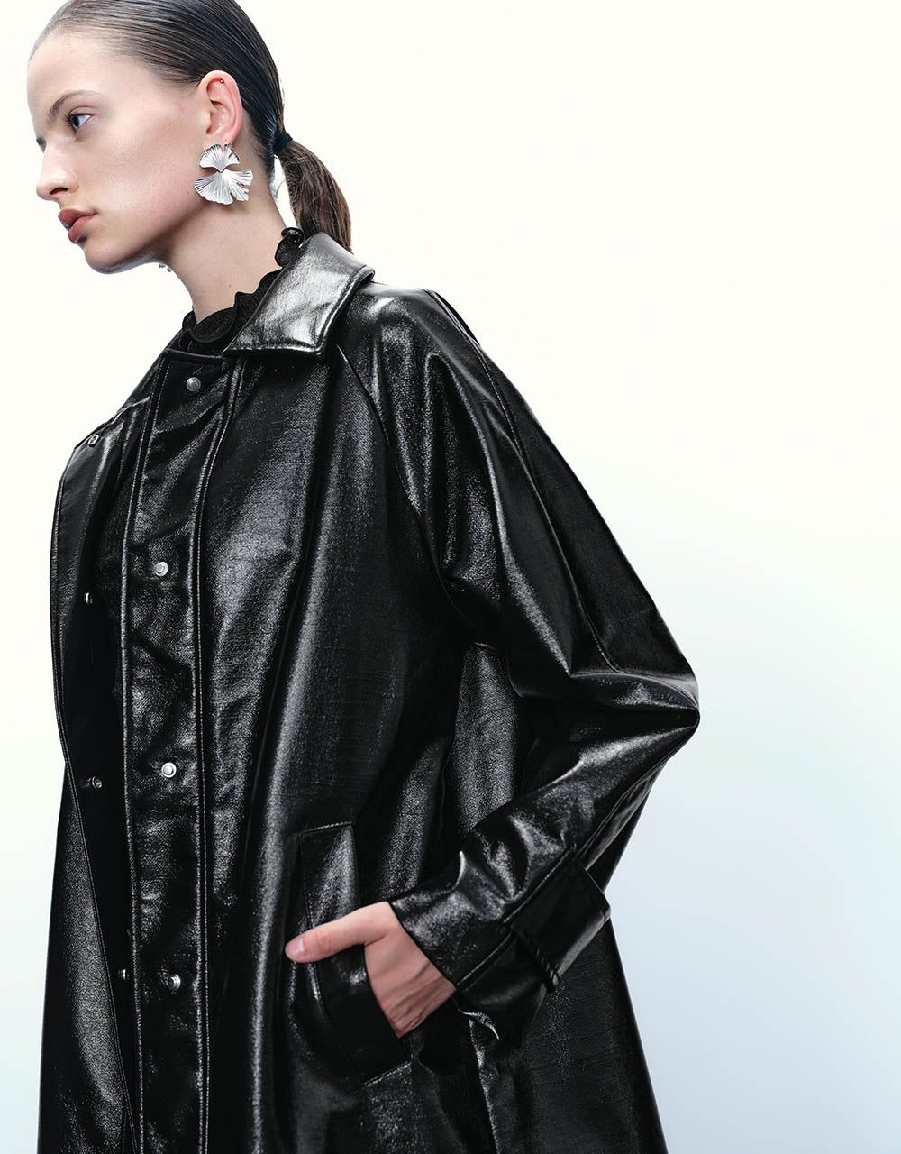Vegan Leather Trench Coat sold by Urban Revivo product image thumbnail 5