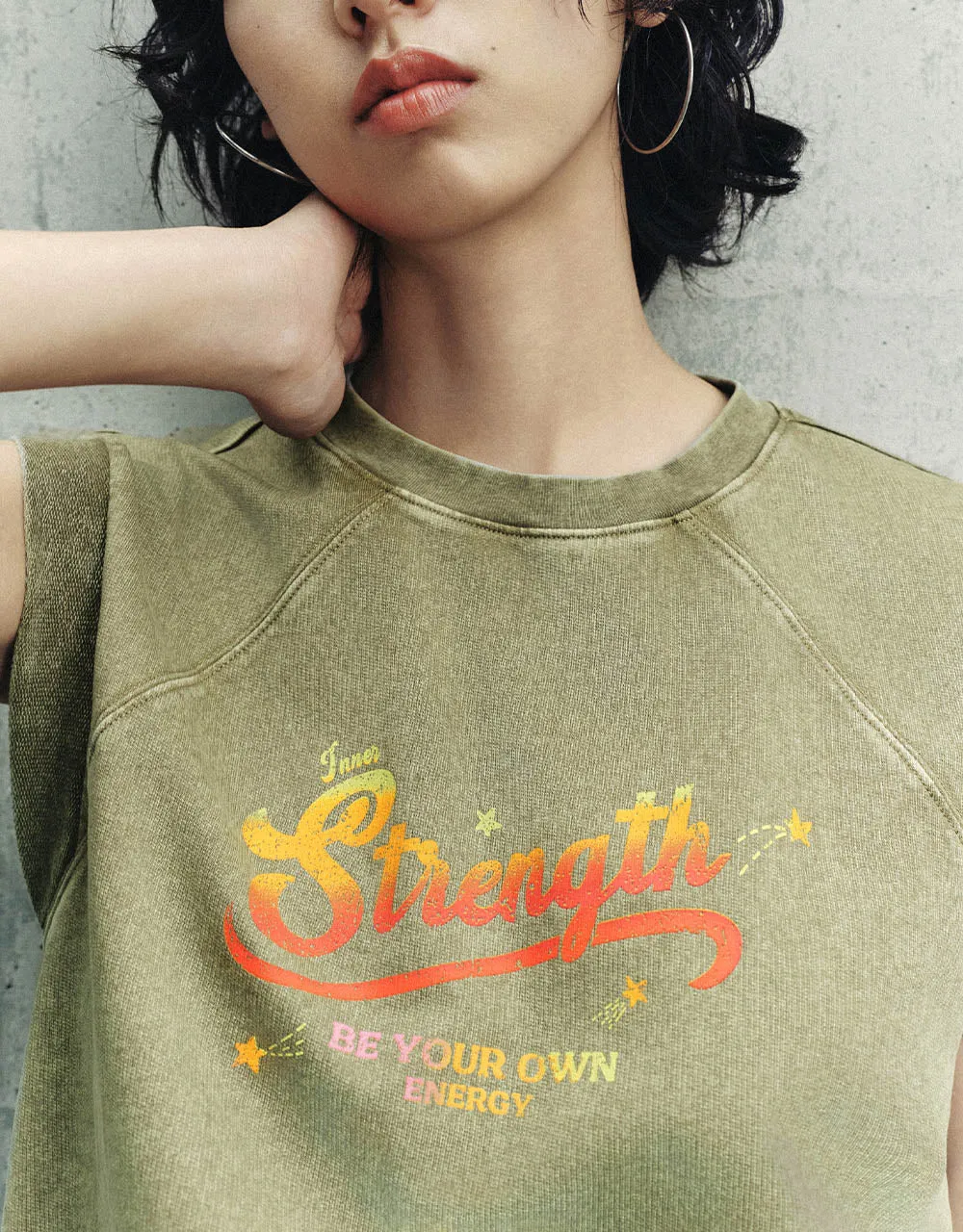 Letter Printed Crew Neck Tank Top sold by Urban Revivo product image thumbnail 4