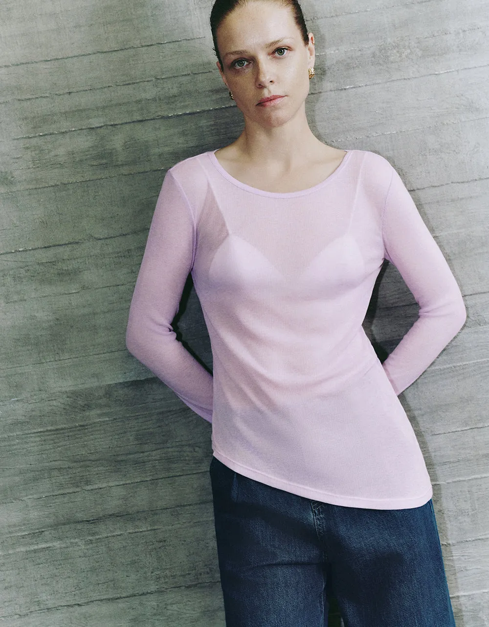 Asymmetric Crew Neck T-Shirt sold by Urban Revivo product image thumbnail 3