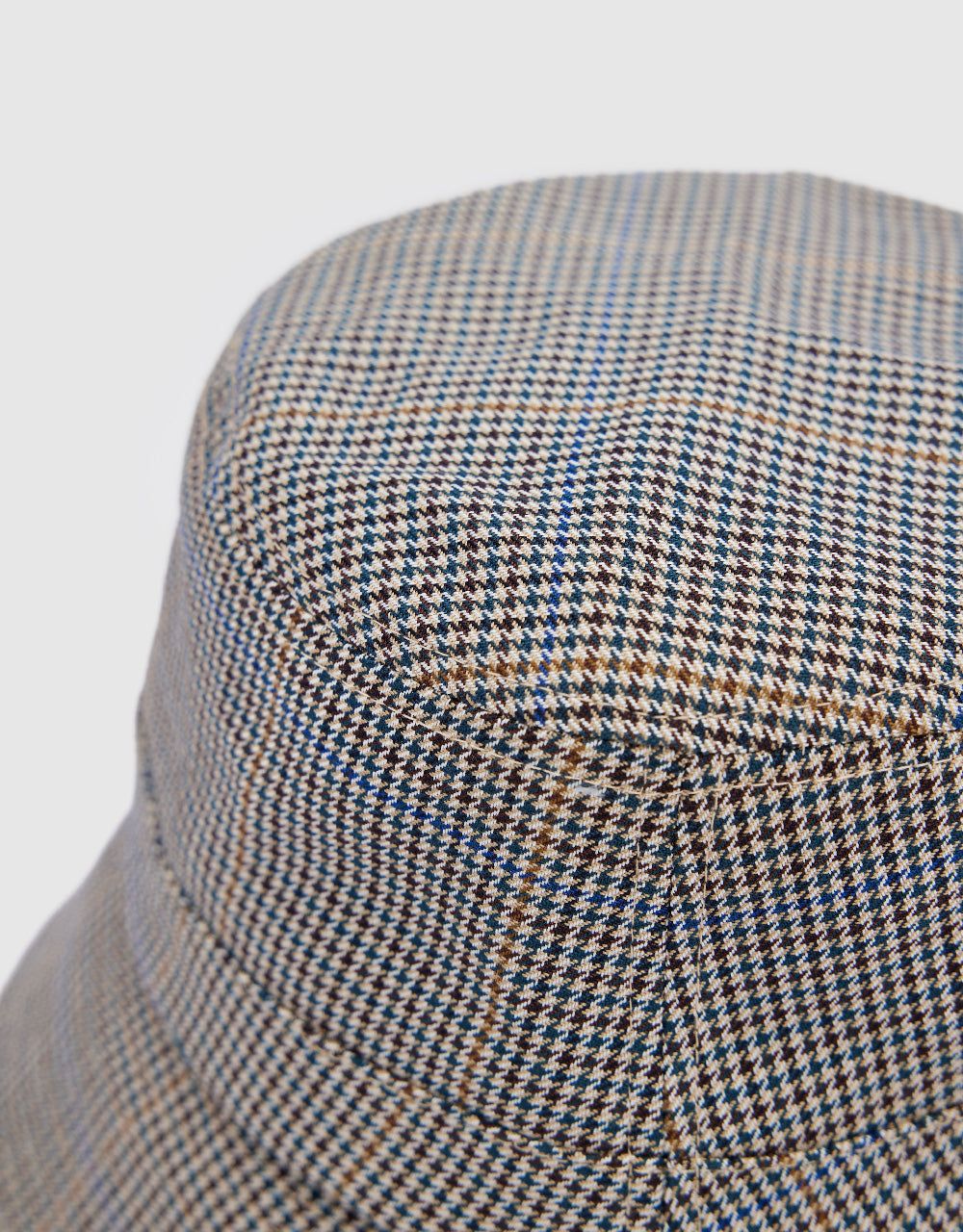 Checkered Bucket Hat sold by Urban Revivo product image thumbnail 4
