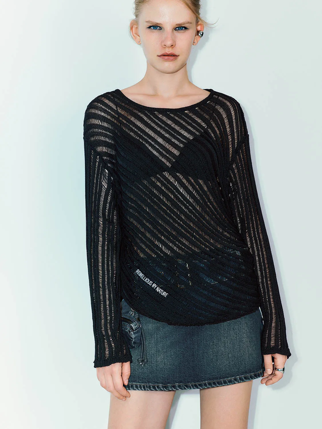 Sheer Crew Neck Knitted T-Shirt sold by Urban Revivo product image thumbnail 3