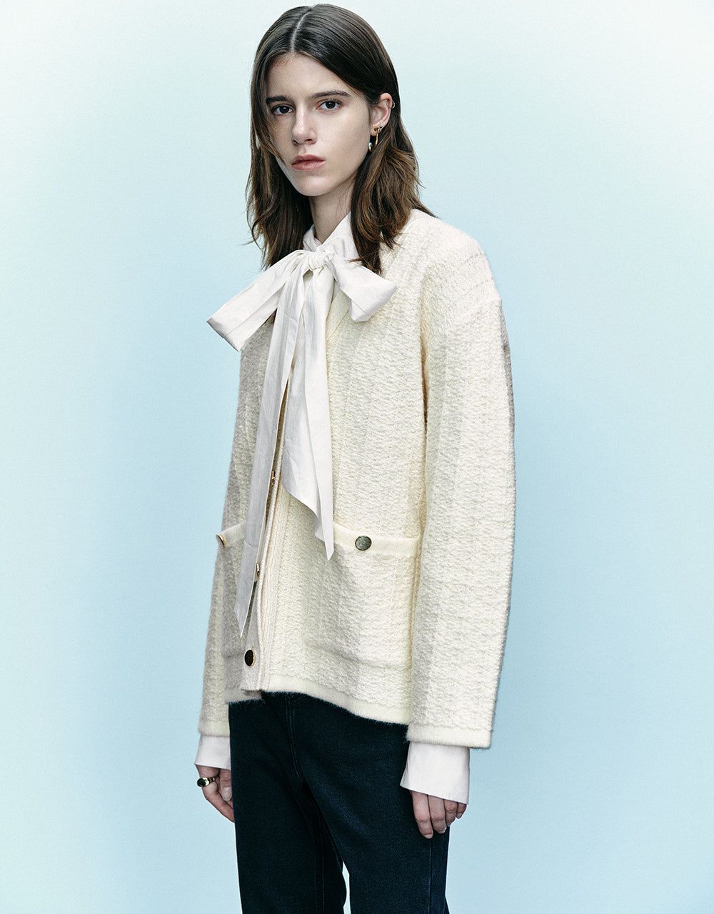 Drop Shoulder Sleeve V-Neck Knitted Cardigan sold by Urban Revivo product image thumbnail 3