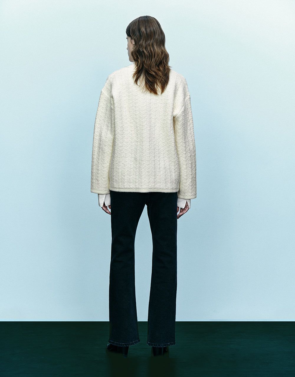 Drop Shoulder Sleeve V-Neck Knitted Cardigan sold by Urban Revivo product image thumbnail 4