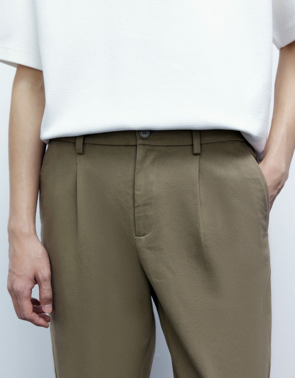 Textured Straight Pants sold by Urban Revivo product image thumbnail 5