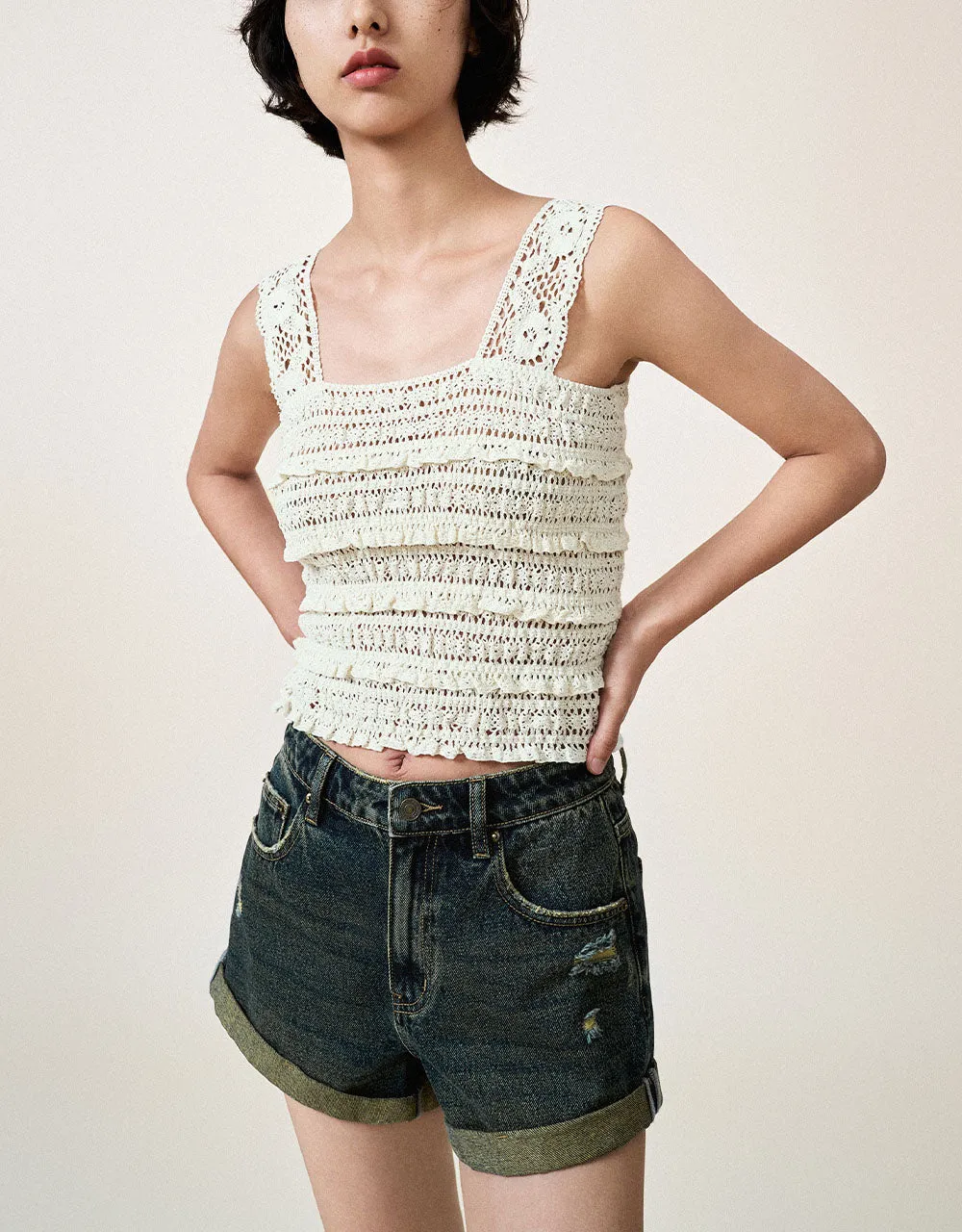 Sleeveless Square-cut Collar Knitted Top sold by Urban Revivo product image thumbnail 3