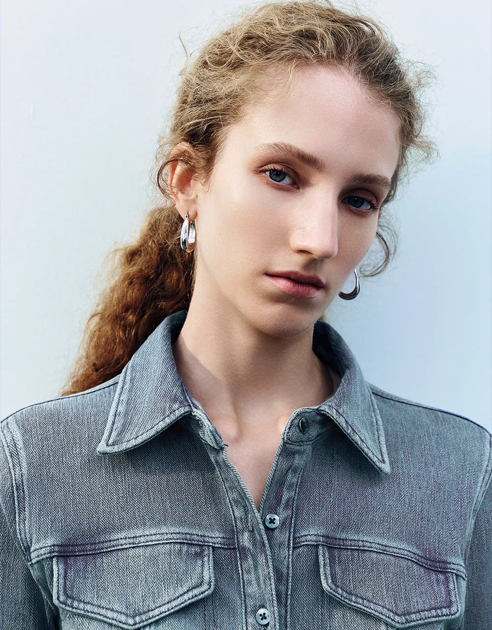 Button Up Denim Shirt sold by Urban Revivo product image thumbnail 4