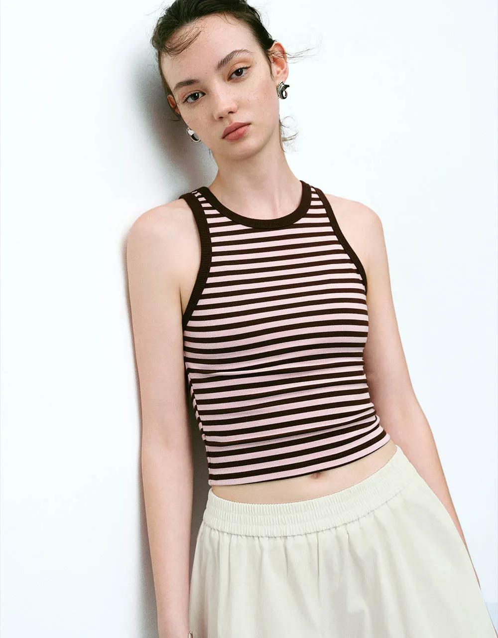 Striped Crew Neck Tank Top sold by Urban Revivo product image thumbnail 3