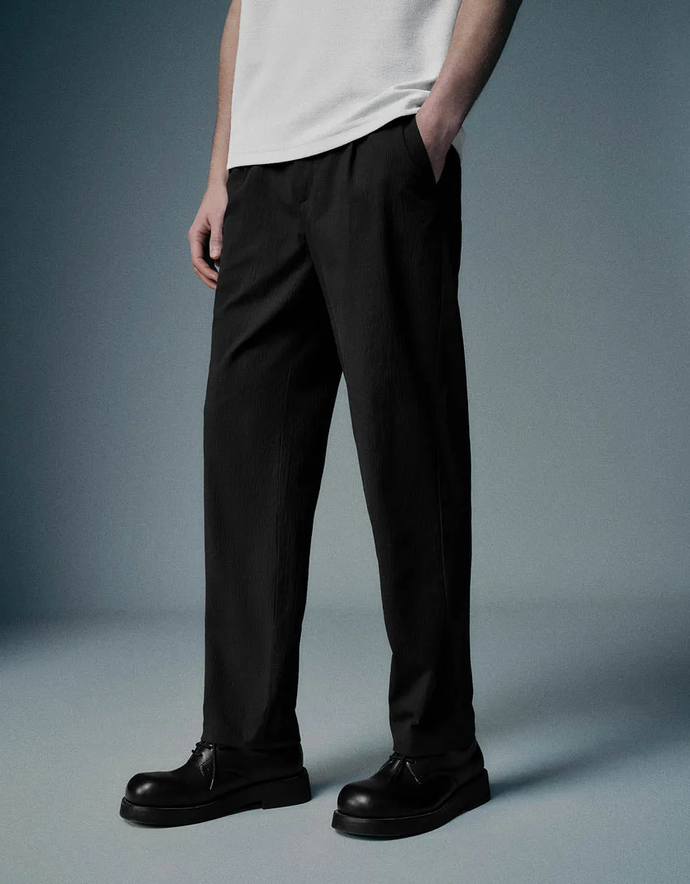 Carrot Fit Pants sold by Urban Revivo product image thumbnail 4