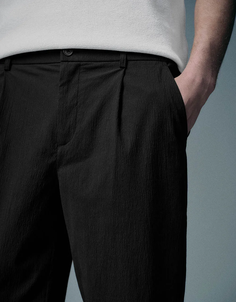 Carrot Fit Pants sold by Urban Revivo product image thumbnail 5