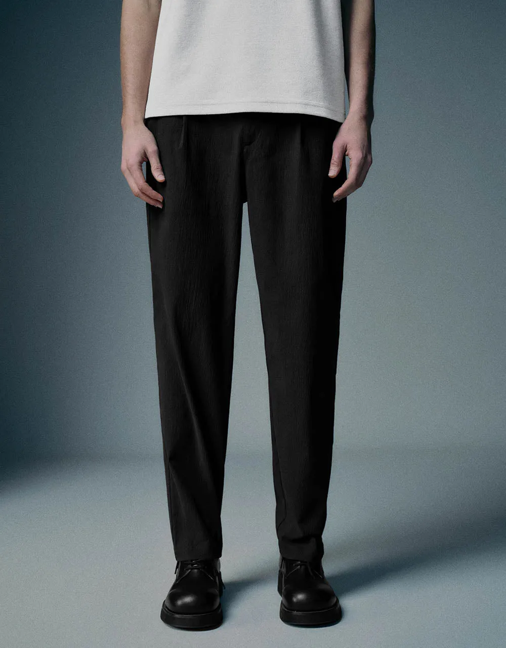 Carrot Fit Pants sold by Urban Revivo product image thumbnail 2