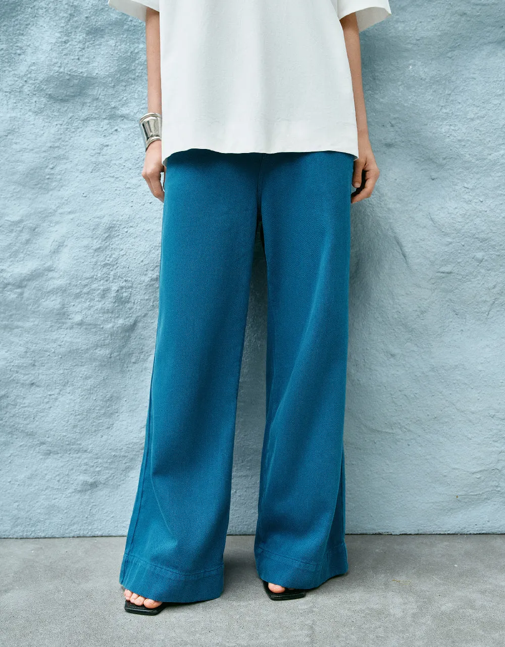 Wide-Leg Jeans sold by Urban Revivo product image thumbnail 2