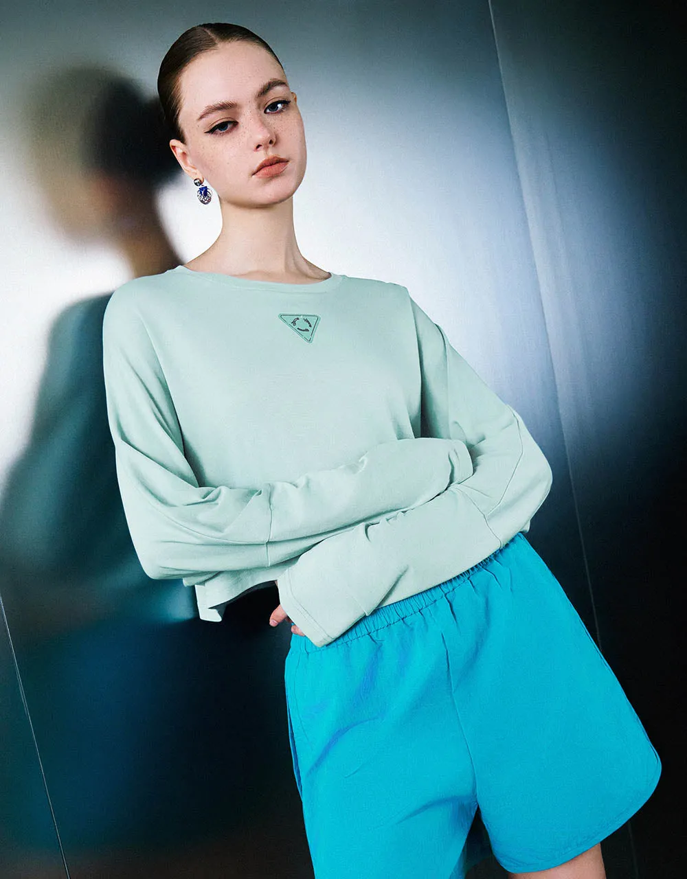 Crew Neck Straight T-Shirt sold by Urban Revivo product image thumbnail 3