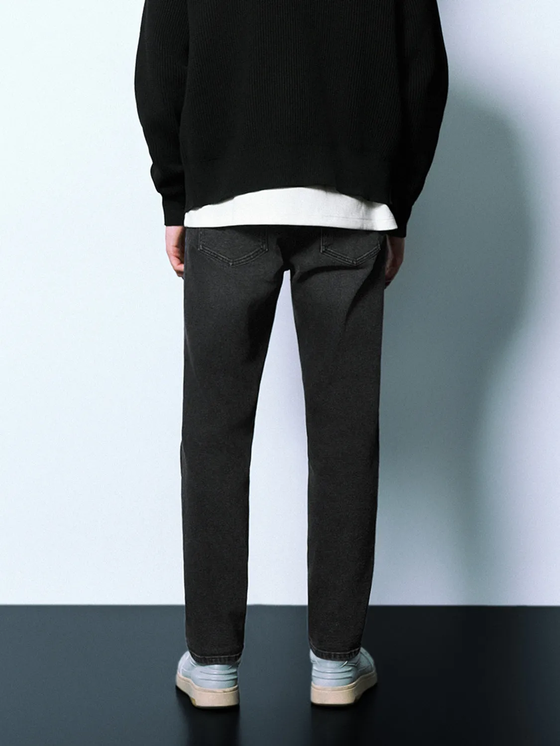 Straight Jeans sold by Urban Revivo product image thumbnail 3