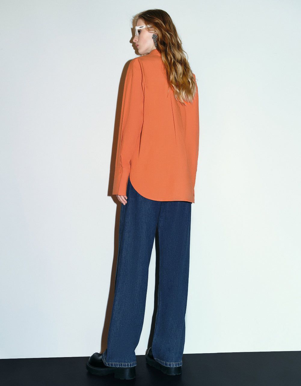 Button Up Straight Shirt sold by Urban Revivo product image thumbnail 4