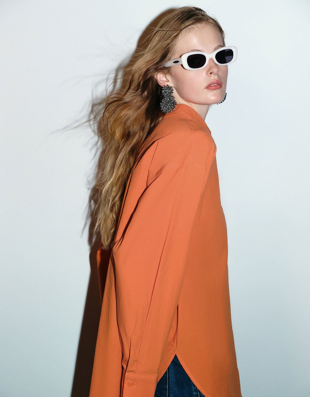 Button Up Straight Shirt sold by Urban Revivo product image thumbnail 3