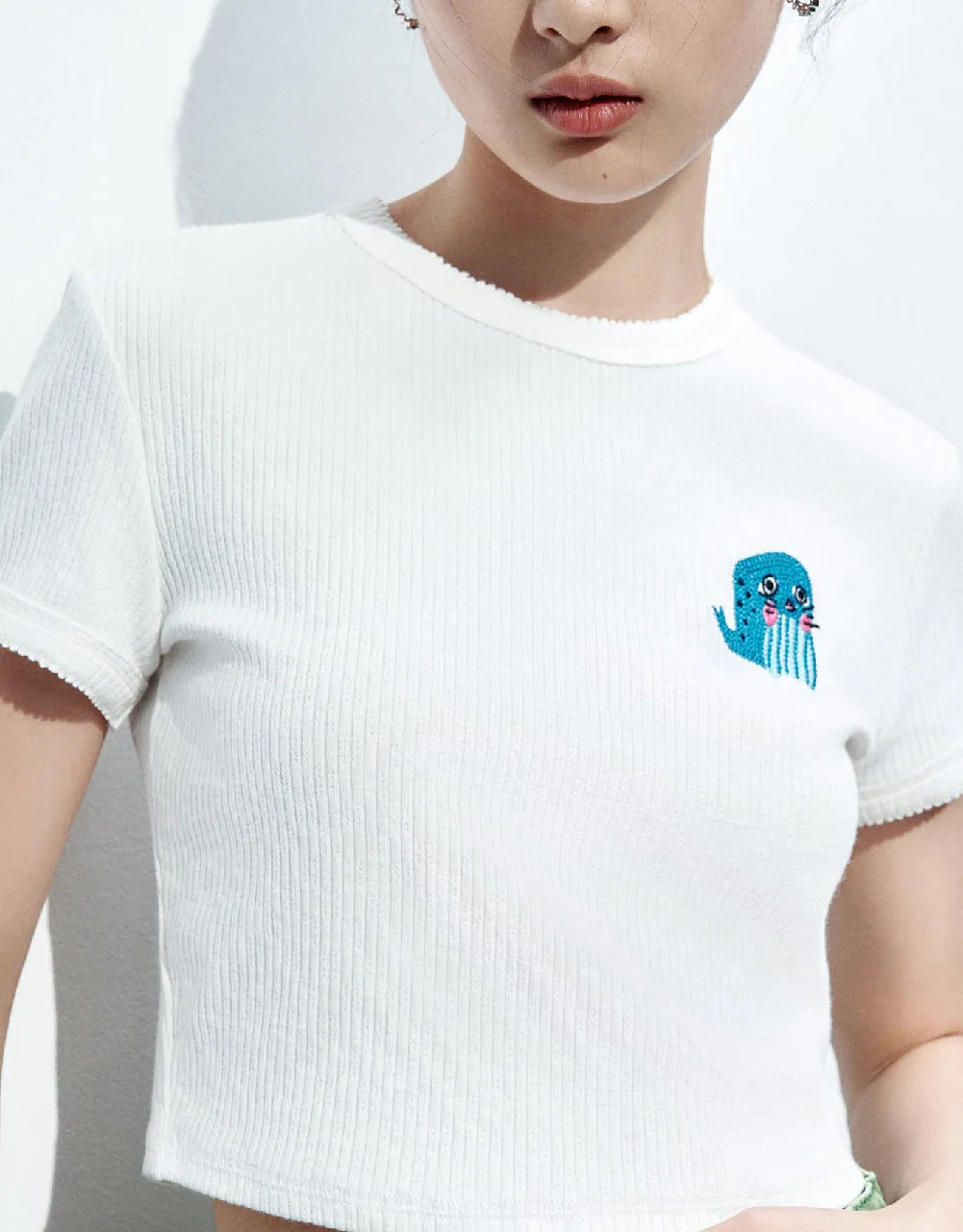 Crew Neck Knitted T-Shirt sold by Urban Revivo product image thumbnail 5