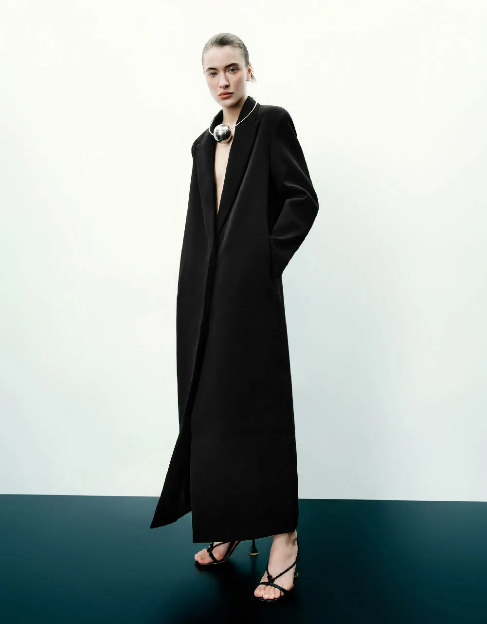Peaked Lapel Long Coat sold by Urban Revivo product image thumbnail 3