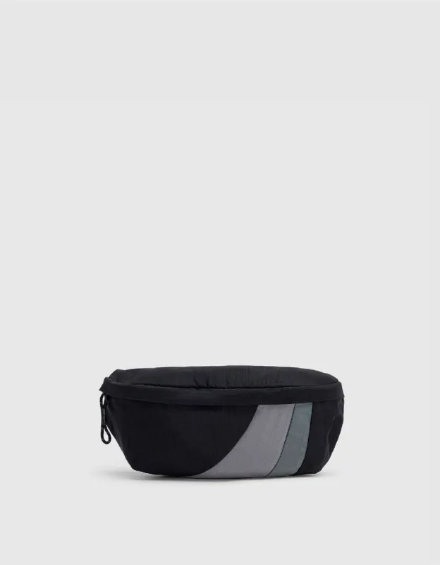 Shoulder Pouch sold by Urban Revivo