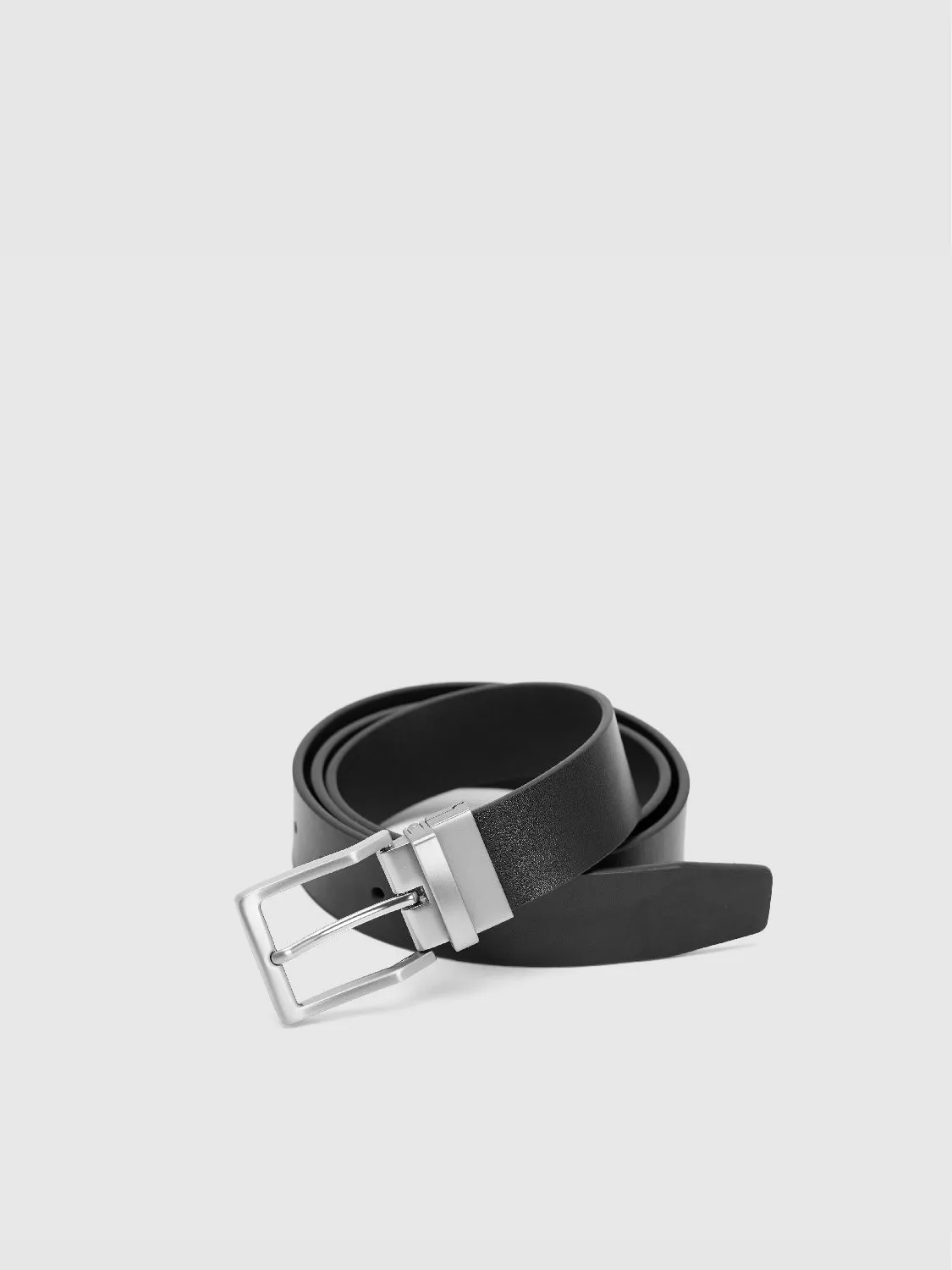 Vegan Leather Belt sold by Urban Revivo product image thumbnail 3